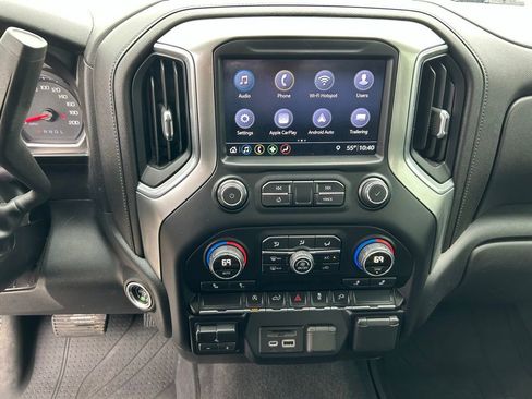 Used 2019 Chevrolet Silverado 1500 LT w/ True North Edition AWD/4WD image 19