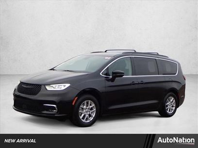 Used 2022 Chrysler Pacifica Touring-L