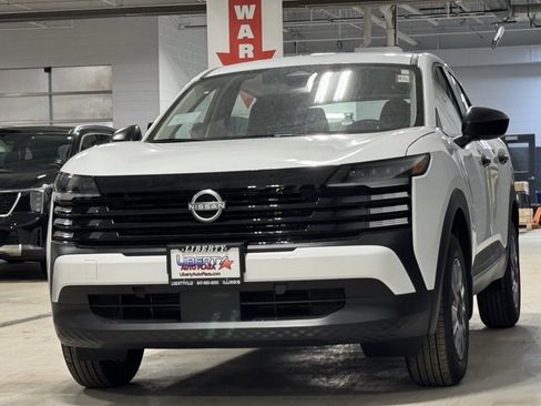 New 2026 Nissan Kicks S image 23