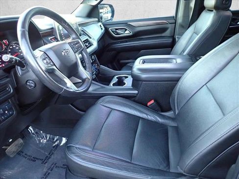 Used 2021 Chevrolet Tahoe Z71 w/ Z71 Signature Package image 13