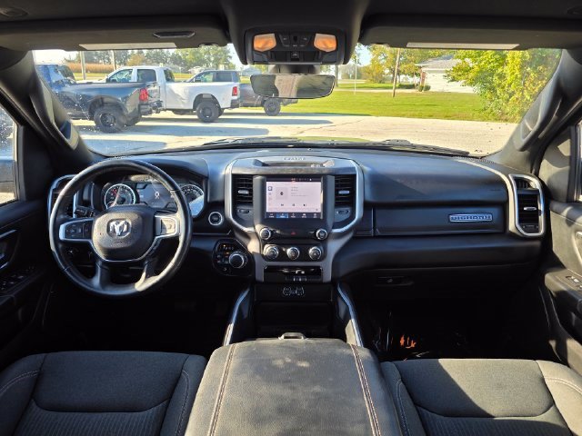 Used 2022 RAM 1500 Big Horn AWD/4WD image 18