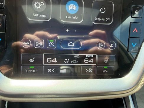 Used 2024 Subaru Outback Limited AWD/4WD image 30