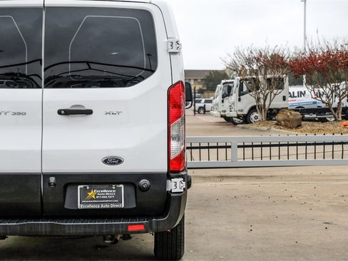 Used 2019 Ford Transit 350 XLT image 44