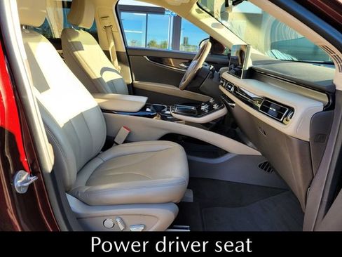 Used 2021 Lincoln Nautilus FWD image 12
