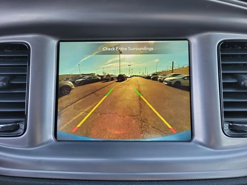 Used 2023 Dodge Charger SXT w/ Blacktop Package image 12