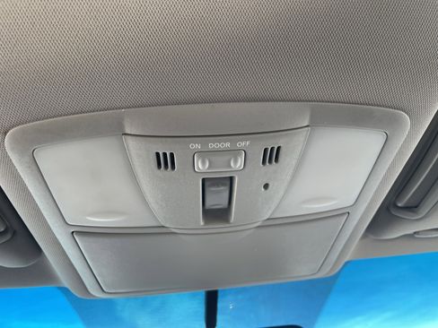 Used 2012 Nissan Altima 2.5 SL w/ 2.5SL Pkg image 26