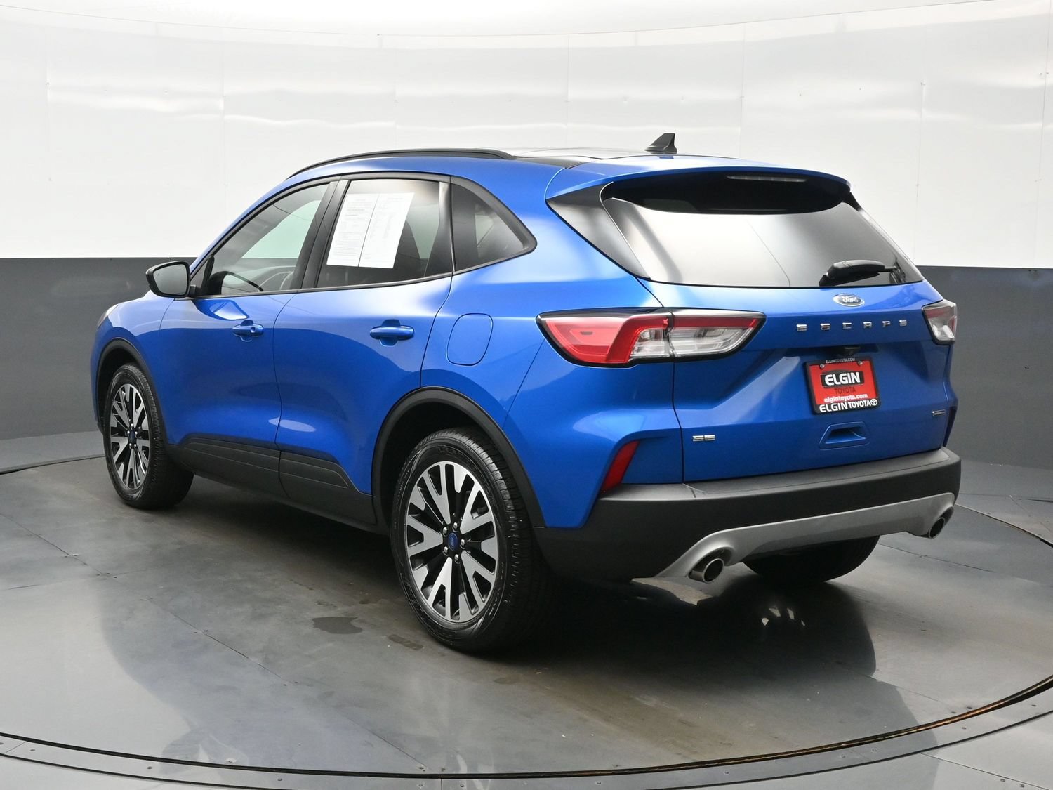 Used 2020 Ford Escape SE Sport AWD/4WD image 4