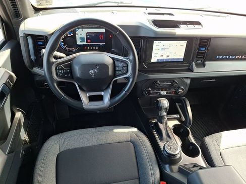 Used 2023 Ford Bronco Big Bend AWD/4WD image 2
