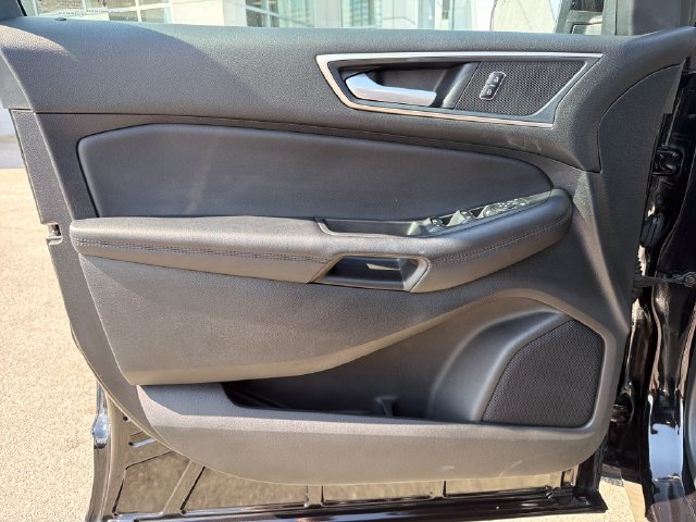 Used 2023 Ford Edge SEL w/ Convenience Package AWD/4WD image 9