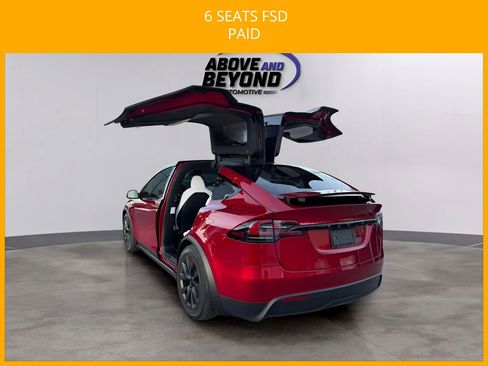 Used 2025 Tesla Model X image 6