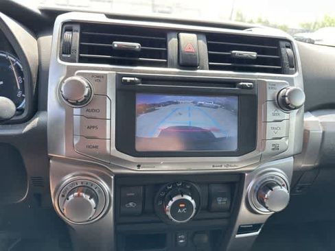 Used 2015 Toyota 4Runner SR5 image 9