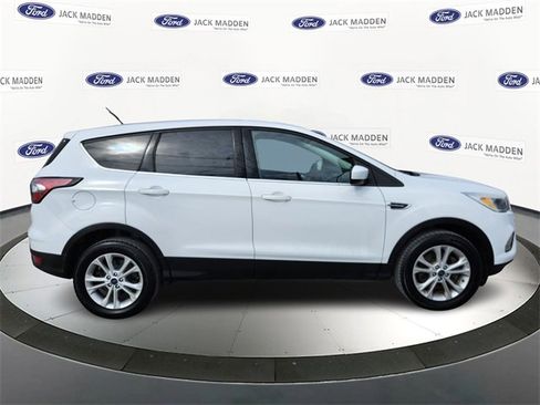 Certified 2017 Ford Escape SE image 6