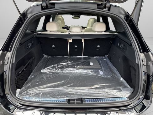 New 2026 Mercedes-Benz GLC 300 GLC 300 image 13