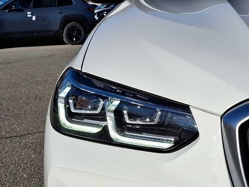 Certified 2023 BMW X3 xDrive30i w/ Premium Package image 9