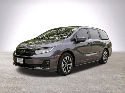 Used 2026 Honda Odyssey EX-L image 5