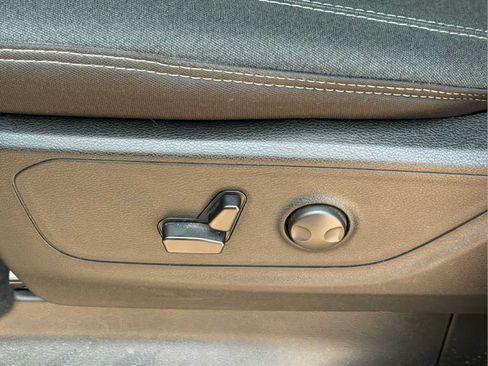 Used 2026 RAM 1500 Big Horn AWD/4WD image 4