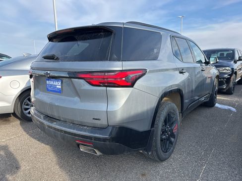 Used 2023 Chevrolet Traverse Premier w/ Redline Edition image 3
