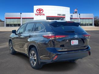 Used 2024 Toyota Highlander XLE video 3
