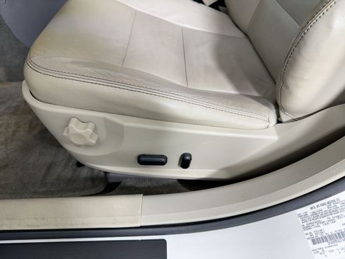 Used 2010 Ford Fusion SEL image 11