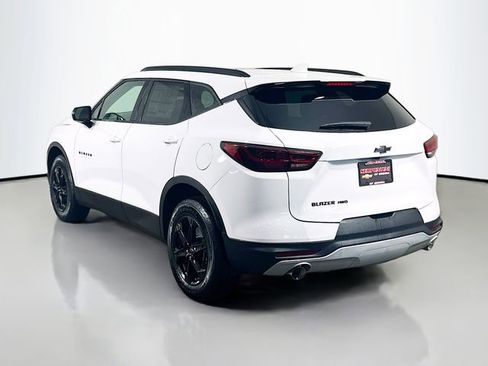 New 2025 Chevrolet Blazer LT w/ Midnight/Sport Edition image 7