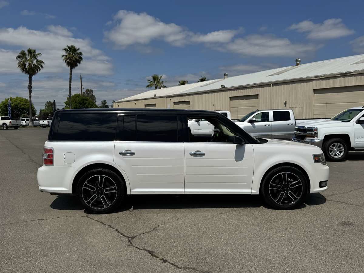 Used 2014 Ford Flex Limited w/ Appearance Package FWD image 10