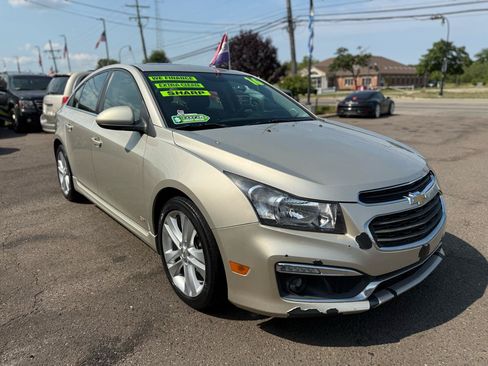 Used 2016 Chevrolet Cruze LT w/ RS Appearance Package FWD image 4
