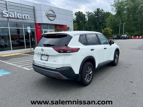 Used 2023 Nissan Rogue S AWD/4WD image 7