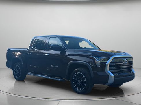 Used 2023 Toyota Tundra Limited AWD/4WD image 38