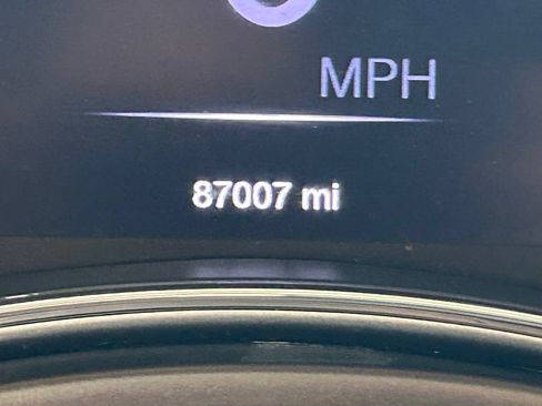 Used 2019 Jeep Grand Cherokee Overland RWD image 50