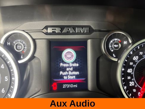 Used 2025 RAM 2500 Big Horn AWD/4WD image 15