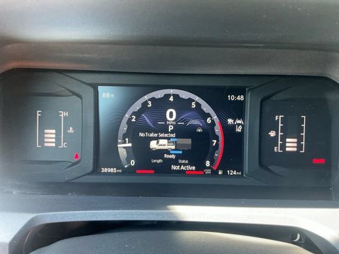 Certified 2024 Toyota Tacoma SR5 AWD/4WD image 22