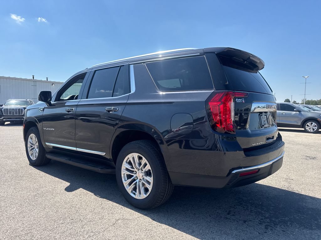 Used 2023 GMC Yukon SLT AWD/4WD image 4