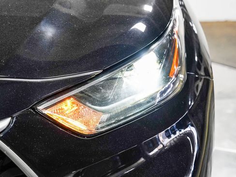Used 2022 Toyota Highlander XLE FWD image 7