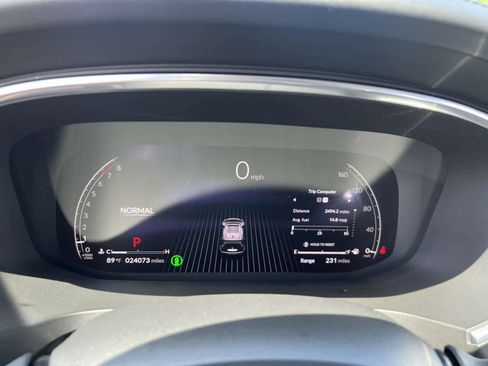 Used 2023 Acura MDX SH-AWD w/ Technology Package image 29