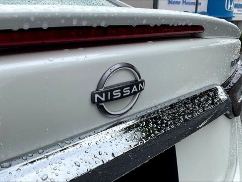 Used 2023 Nissan Maxima Platinum w/ Sport Mat Group FWD image 61