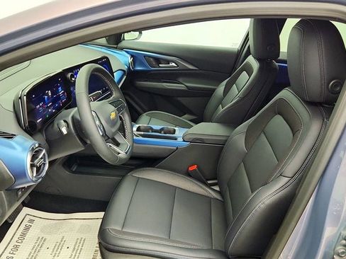 Used 2026 Chevrolet Equinox EV LT image 20