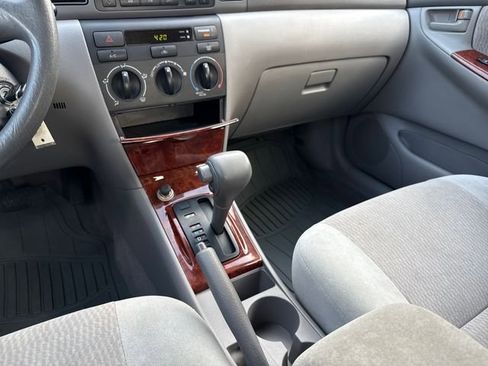 Used 2007 Toyota Corolla CE image 12
