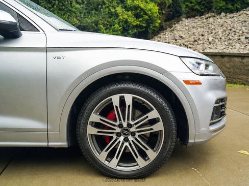 Used 2018 Audi SQ5 Prestige AWD/4WD image 11