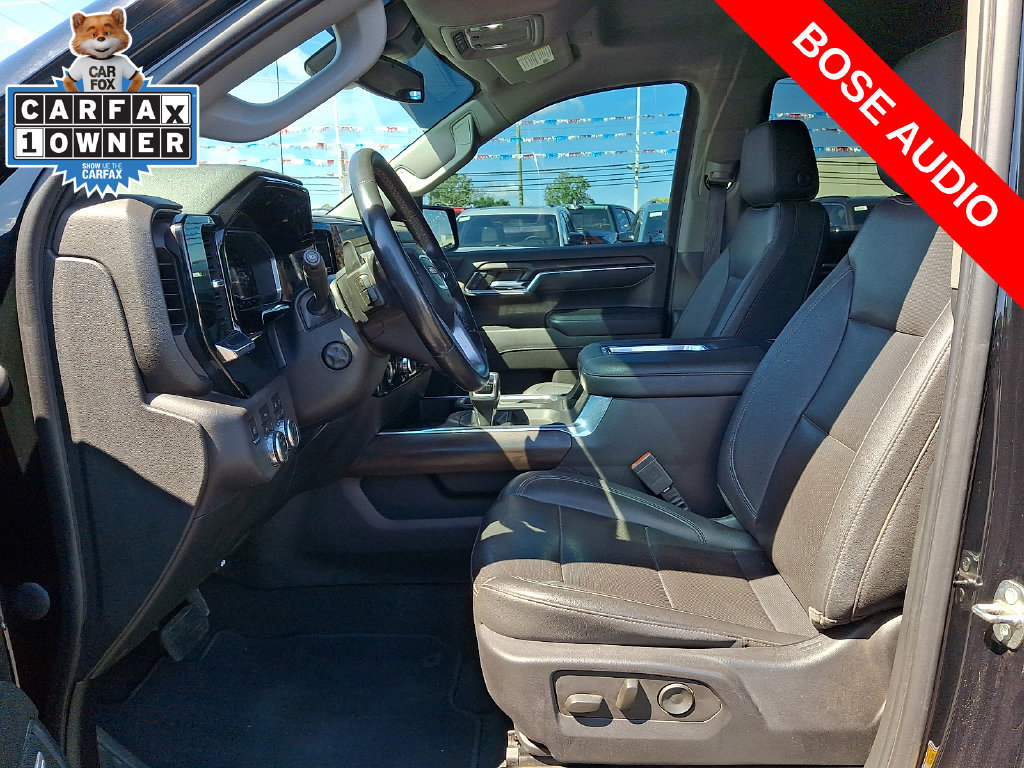 Used 2022 GMC Sierra 1500 SLT w/ SLT Convenience Package AWD/4WD image 13