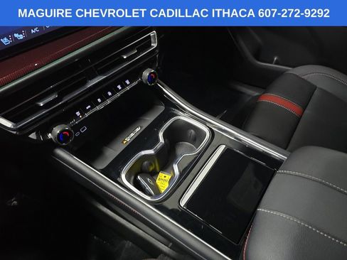 Used 2026 Chevrolet Traverse RS AWD/4WD image 27