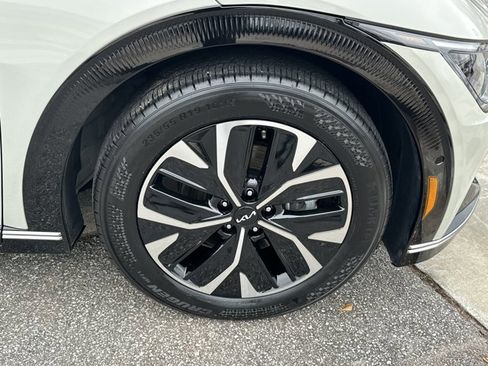 Used 2024 Kia EV6 Wind w/ Wind Technology Package image 15