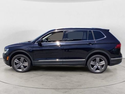 Used 2020 Volkswagen Tiguan SEL AWD/4WD image 2