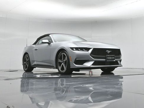 Used 2024 Ford Mustang Premium image 47