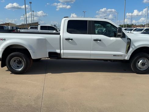 Used 2025 Ford F350 XL AWD/4WD image 2