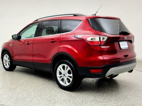 Used 2017 Ford Escape SE w/ SE Leather Comfort Package FWD image 7