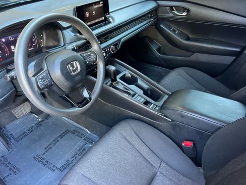 Used 2024 Honda Accord LX image 11