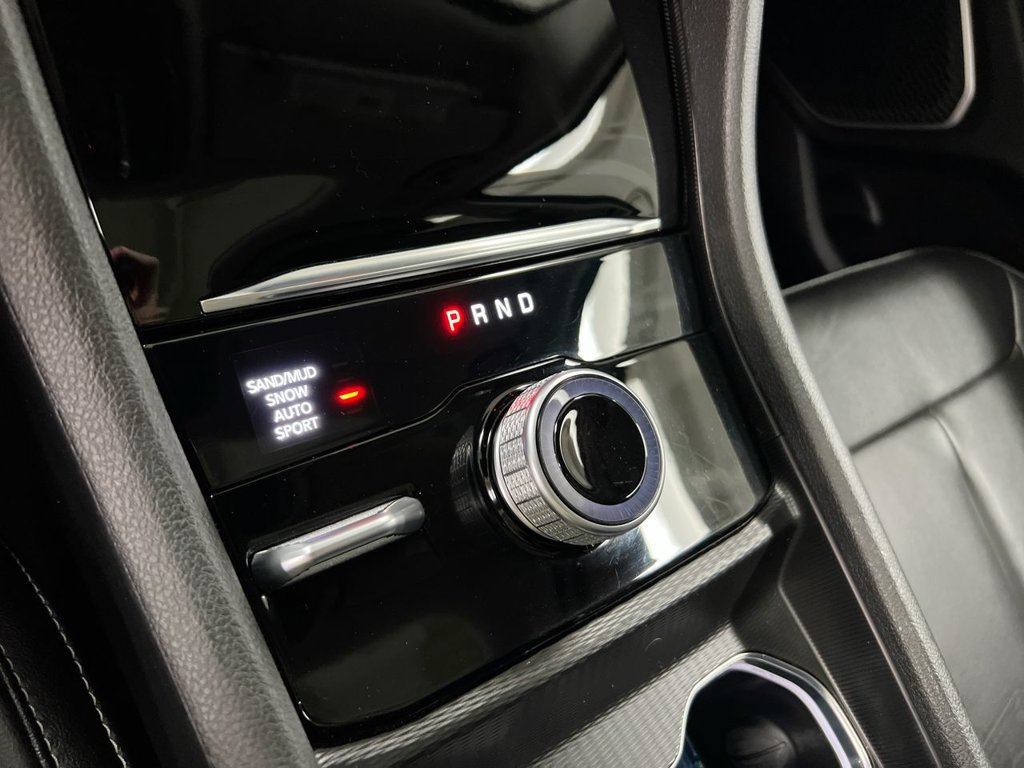 Used 2024 Jeep Grand Cherokee Limited AWD/4WD image 18