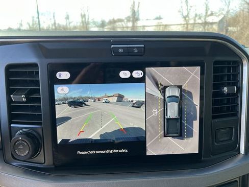 Used 2025 Ford F450 Platinum w/ Platinum Plus Package image 15