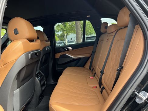 Certified 2024 BMW X5 xDrive40i w/ Premium Package AWD/4WD image 31