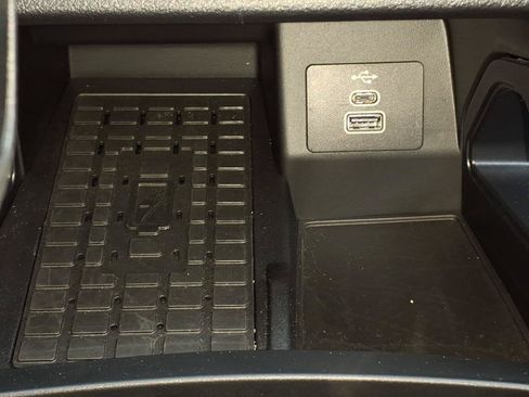 Used 2024 Ford Ranger XLT w/ FX4 Off-Road Package AWD/4WD image 19